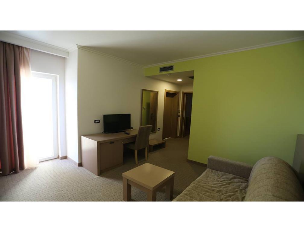 Hotel Voloreka Tushemisht Room photo